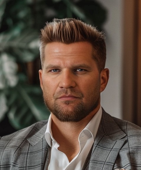 Mr Gabor Nemeth